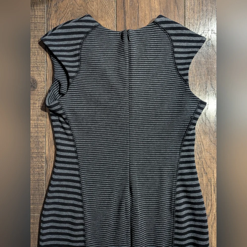 Calvin Klein Womens Size 6 Black & Gray Dual Striped Sheath Dress Cap Sleeves - Picture 11 of 15